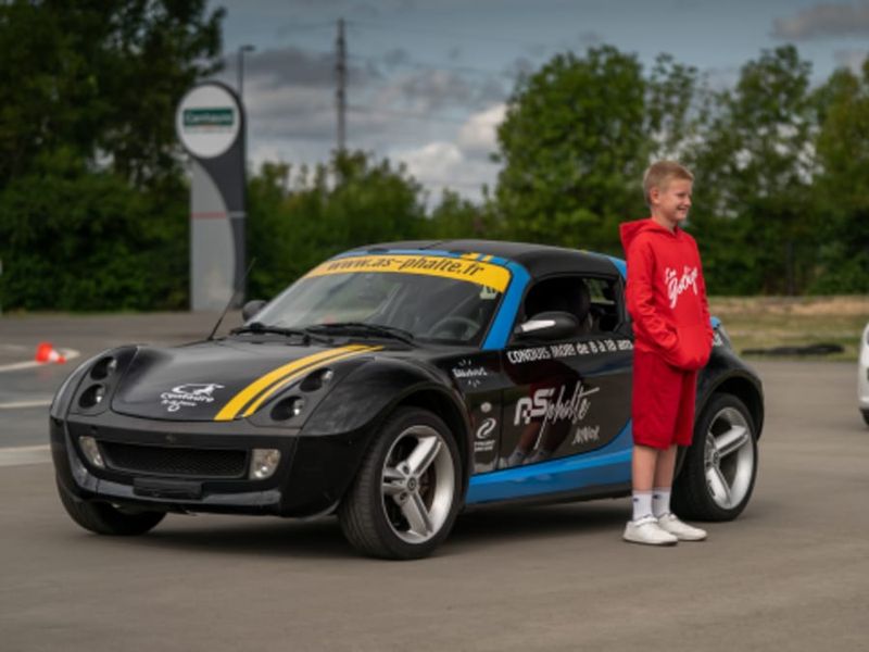 Billet Stage de Pilotage enfant en Smart Roadster à Belloy-en-France