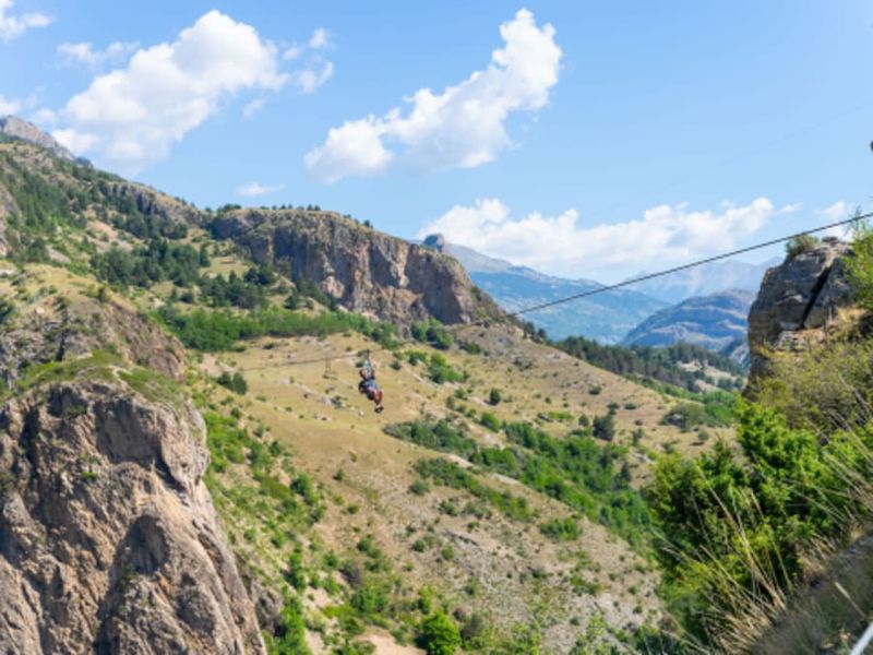 Billet Tyrolienne géante dans les Gorges de la Durance (05)