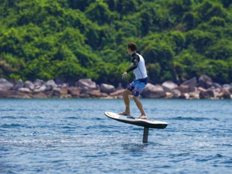 Billet Cours de E-foil à Libourne au bord du lac des Dagueys (33)