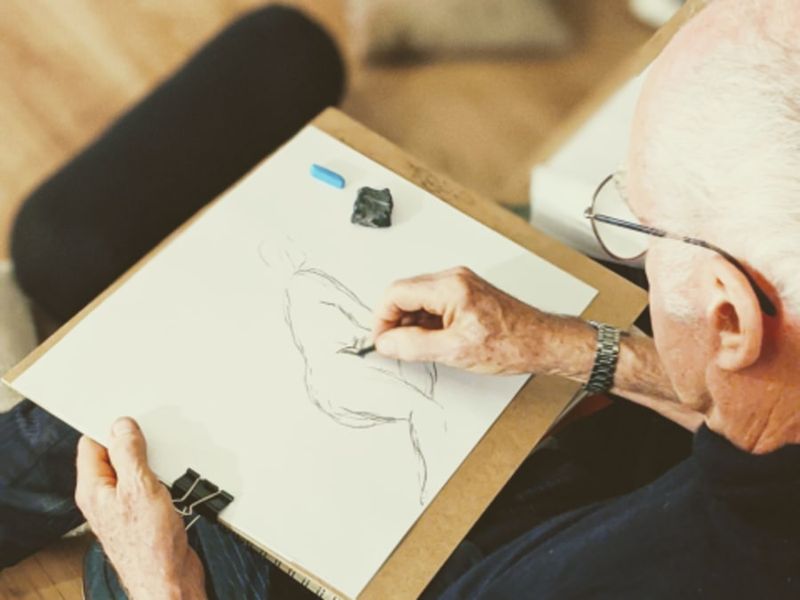 Billet Atelier apéro-dessin modèle vivant à Lyon