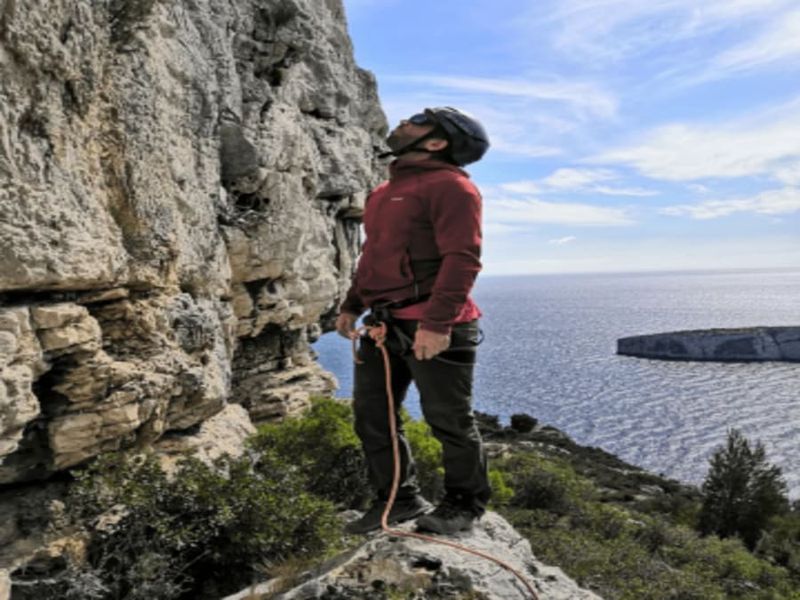 Billet Escalade en falaise aux Calanques de Marseille (13)