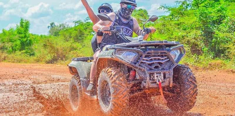 Billet Aventure en quad à Punta Cana : excursion à la plage et aux cénotes avec prise en charge