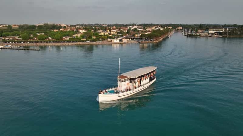 Billet Peschiera : L'après-midi, excursion en bateau vers Sirmione avec arrêt baignade