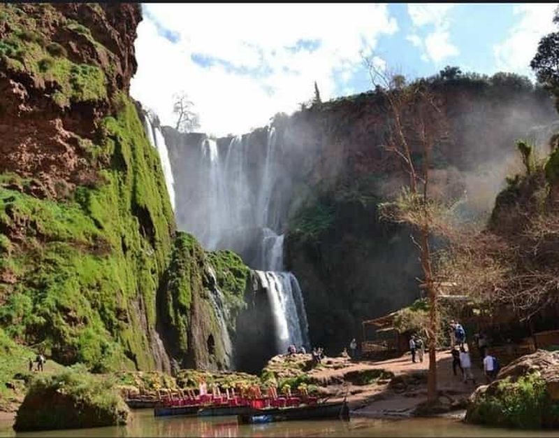 Billet Au départ de Marrakech : Randonnée guidée et excursion en bateau aux cascades d'Ouzoud