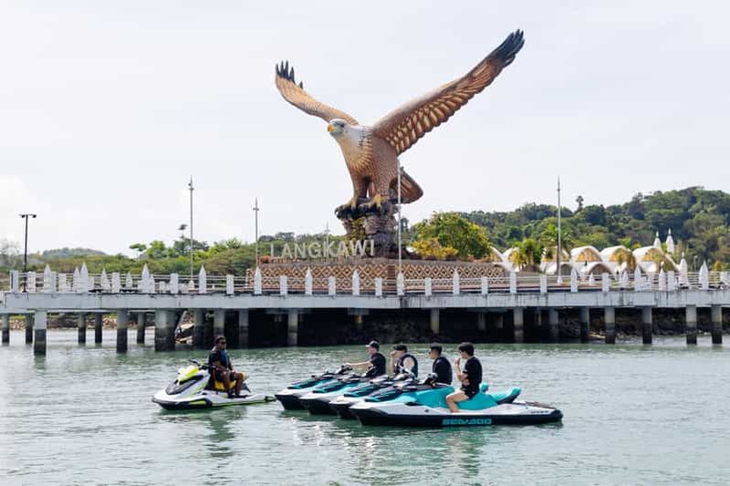 Billet Langkawi : excursion en jet ski dans la mangrove avec vidéo par drone