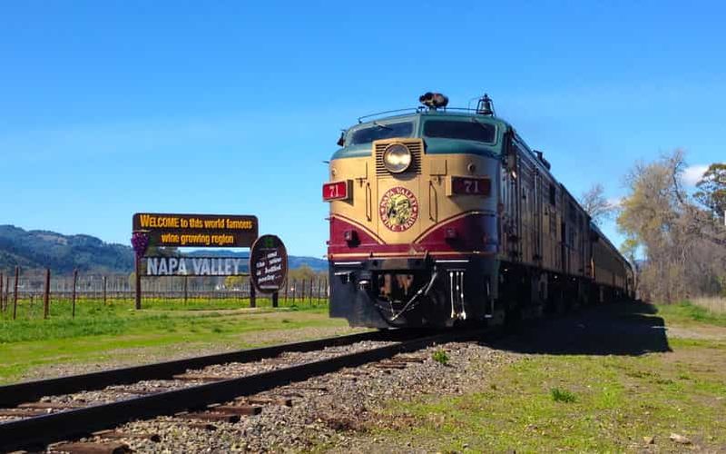 Billet Train du vin de Napa Valley : Déjeuner ou dîner express gourmand