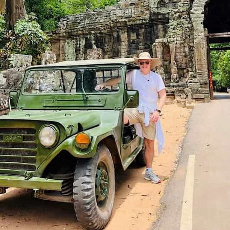 Billet Siem Reap en Jeep : Angkor Wat au lever du soleil hors des sentiers battus