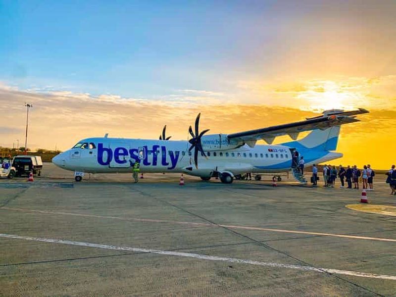 Billet Santiago : transfert aller simple de l'aéroport à Praia