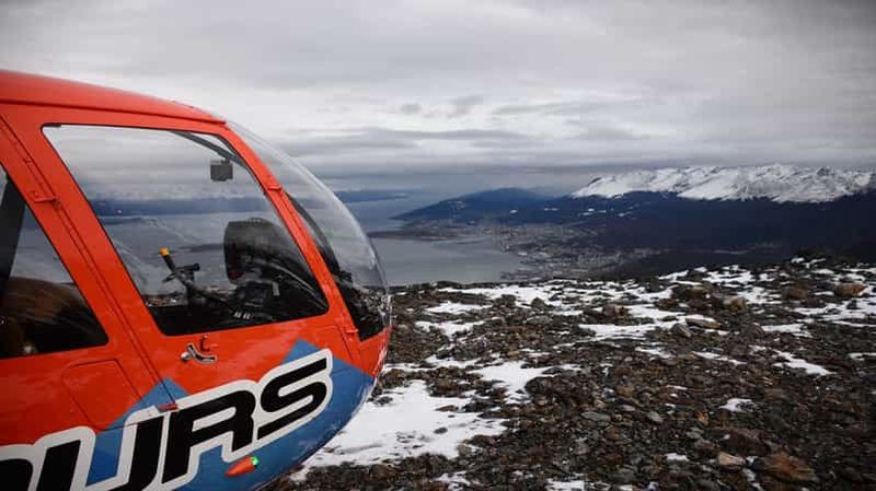 Billet Ushuaïa : survol en hélicoptère des Andes et du canal Beagle