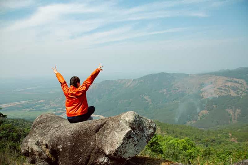 Billet Hô-Chi-Minh-Ville : randonnée de 2 jours avec camping à Gia Lai Chu Nam Peak