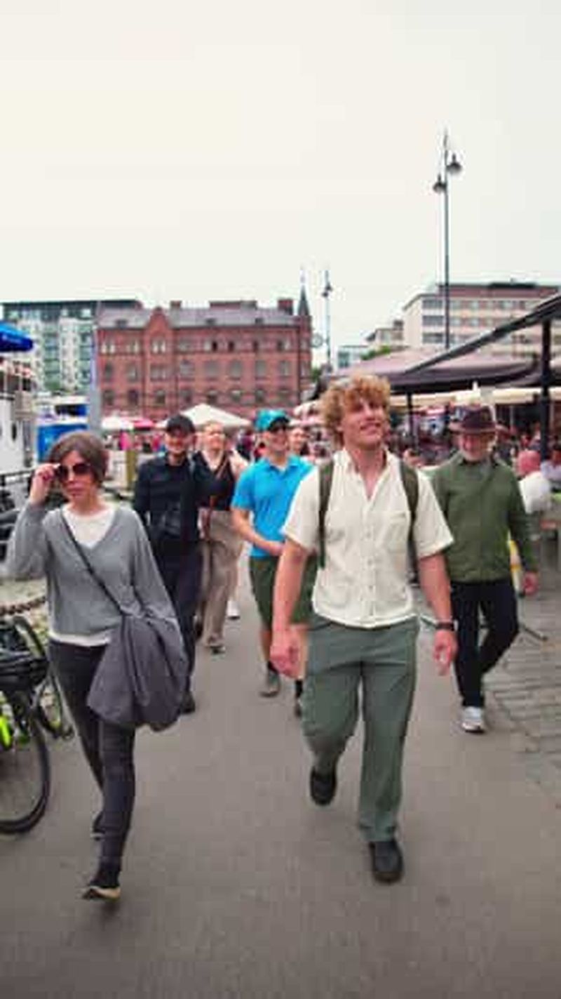 Billet Tampere : visite culinaire avec dégustations, repas et vue sur la ville depuis un toit