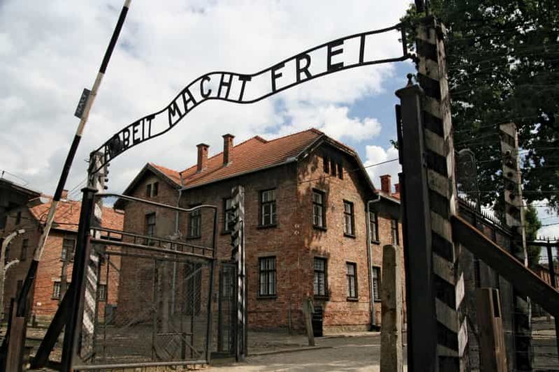 Billet Depuis Katowice : Auschwitz-Birkenau Visite guidée en coupe-file