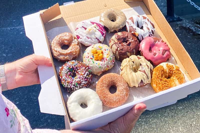 Billet Victoria : découvrez les meilleurs donuts et visite à pied