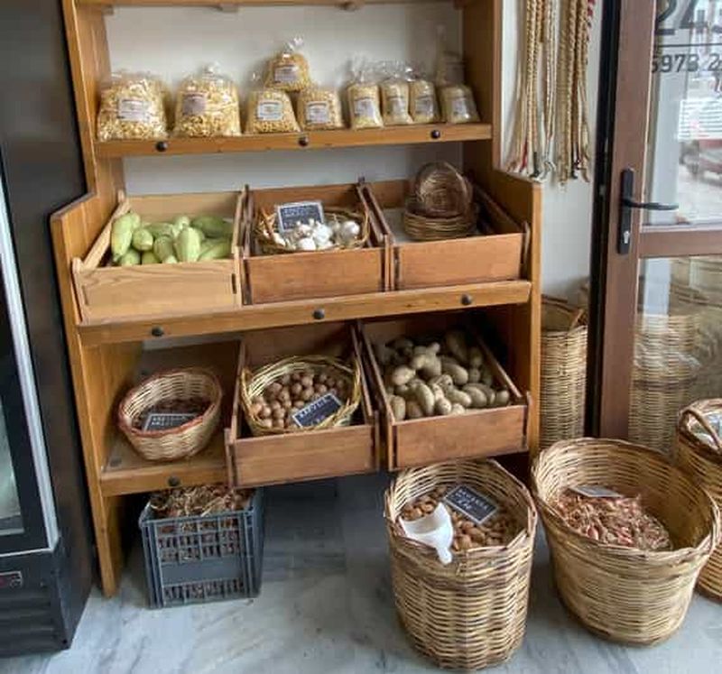 Billet Naxos : Visite à pied et cours de cuisine avec repas et boissons