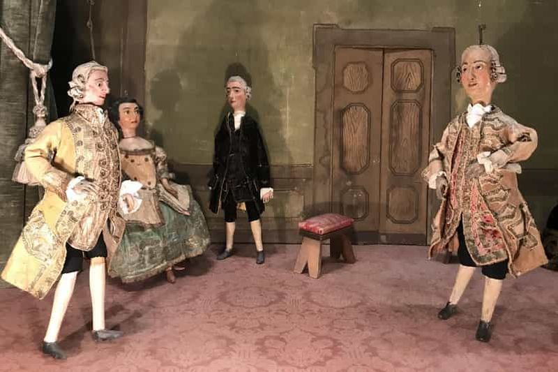 Billet Venise : 2 heures de visite guidée des masques et marionnettes pour les enfants