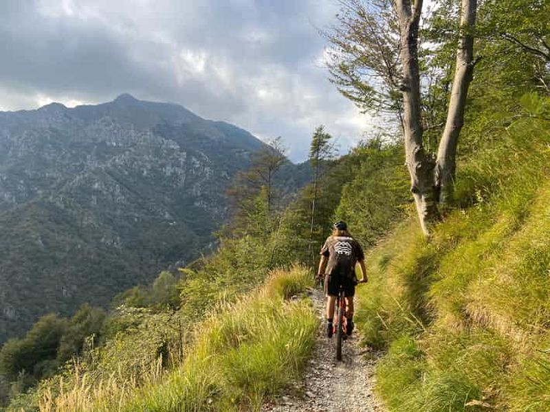 Billet Lac de Côme : visite guidée à VTT depuis Lecco