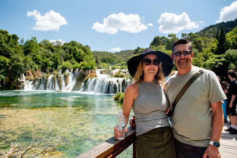 Billet Au départ de Split : visite des chutes de Krka avec croisière en bateau et baignade