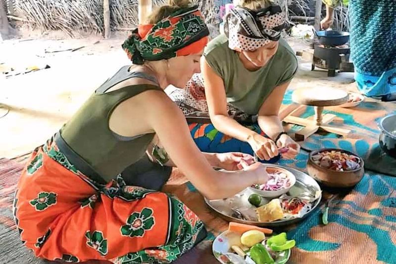 Billet Zanzibar : visite d'une ferme d'épices, déjeuner swahili et cours de cuisine