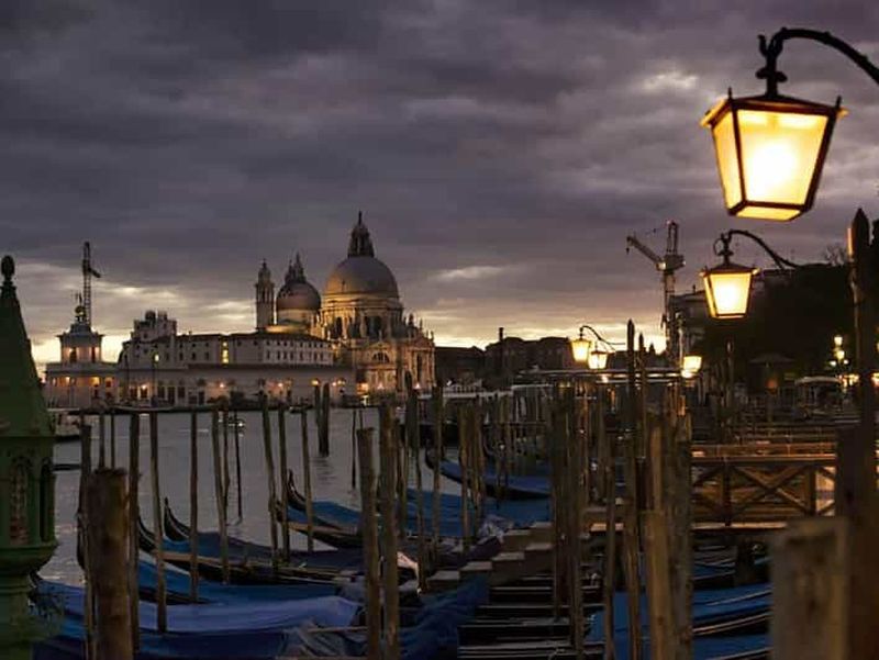 Billet Visite sur les fantômes de Venise : Palais hantés et canaux secrets