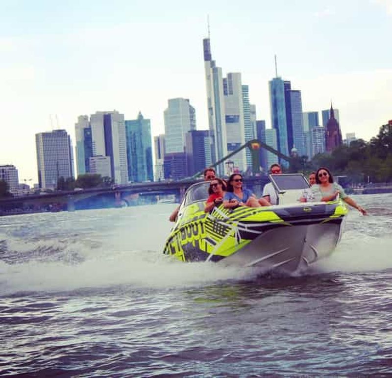 Billet Francfort : excursion en bateau à moteur avec capitaine