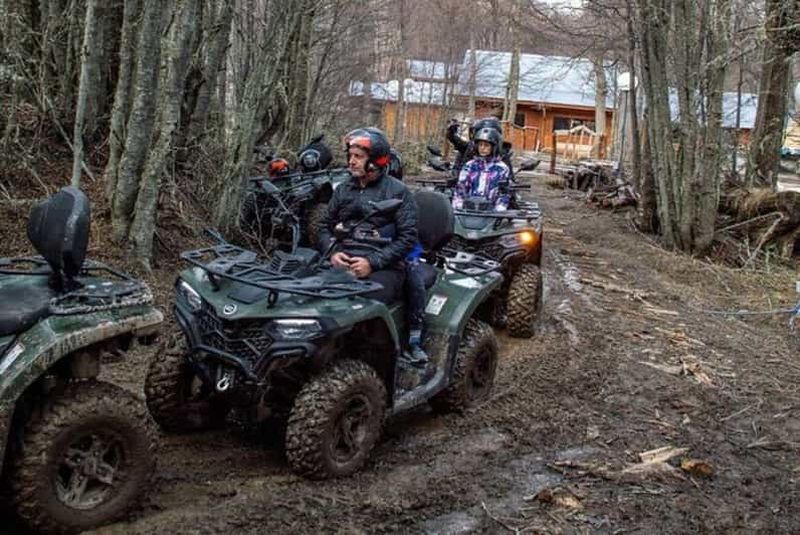 Billet Ushuaia : Aventure en quad sur les lacs Fueguinos