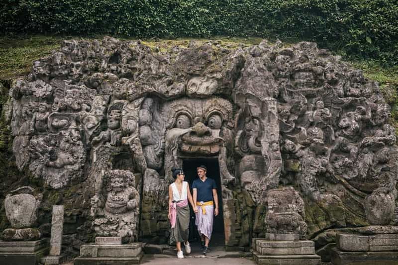 Billet Bali : Goa Gajah, temple Batuan et cascade de Tegenungan