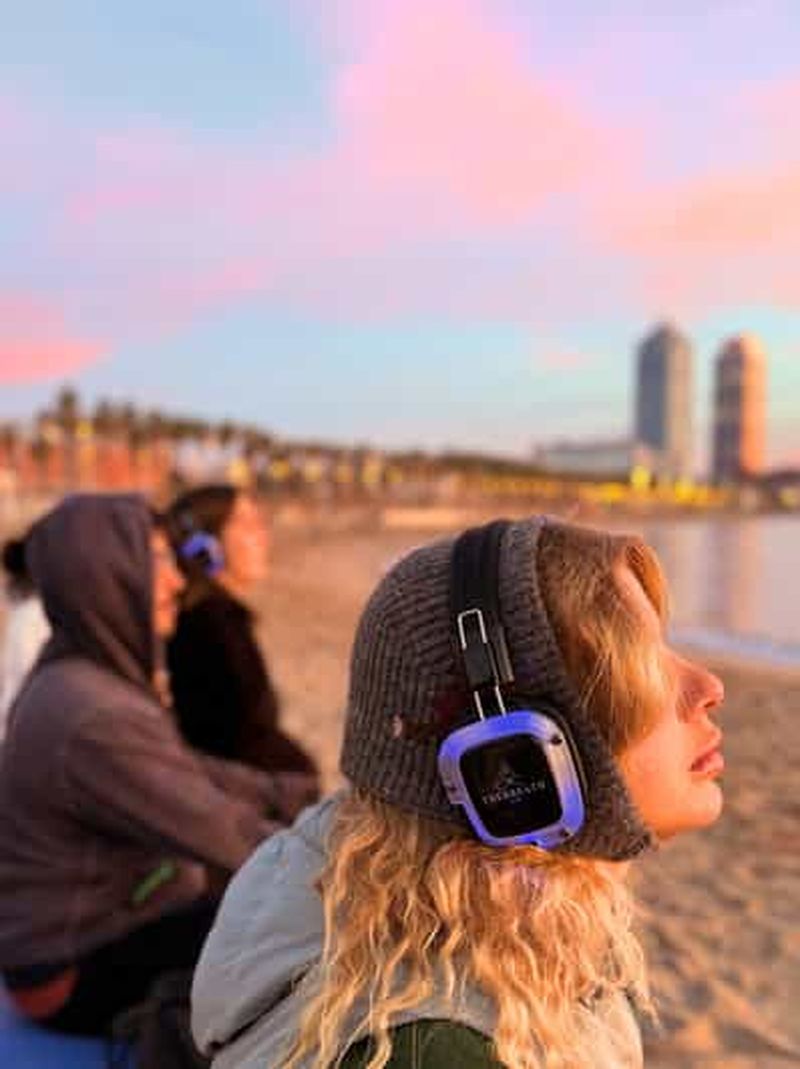 Billet Barceloneta beach : Sunrise : breath, silent disco & breakfast