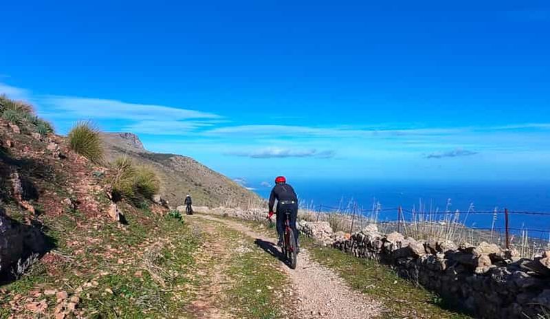 Billet Palerme : entre mer et montagne ; une excursion en VTT
