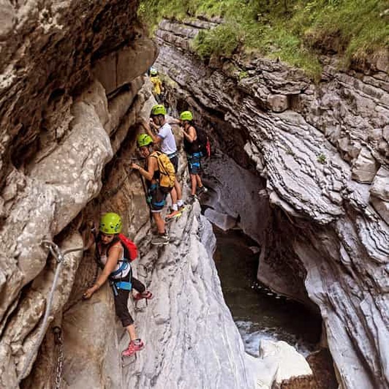 Billet Broto : Parc national d'Ordesa, Via Ferrata Sorrosal, excursion avec guide local
