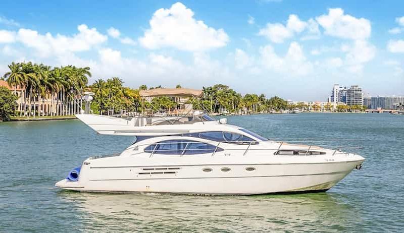 Billet Miami Beach : location de yacht privé de 48 pieds