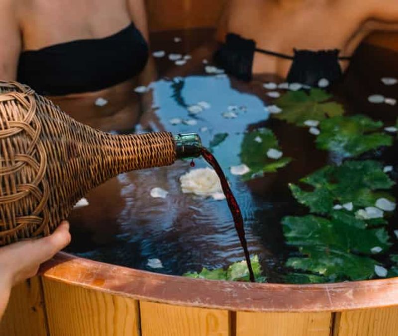 Billet Vinothérapie dans un domaine viticole de la Gallura avec dégustation de vins