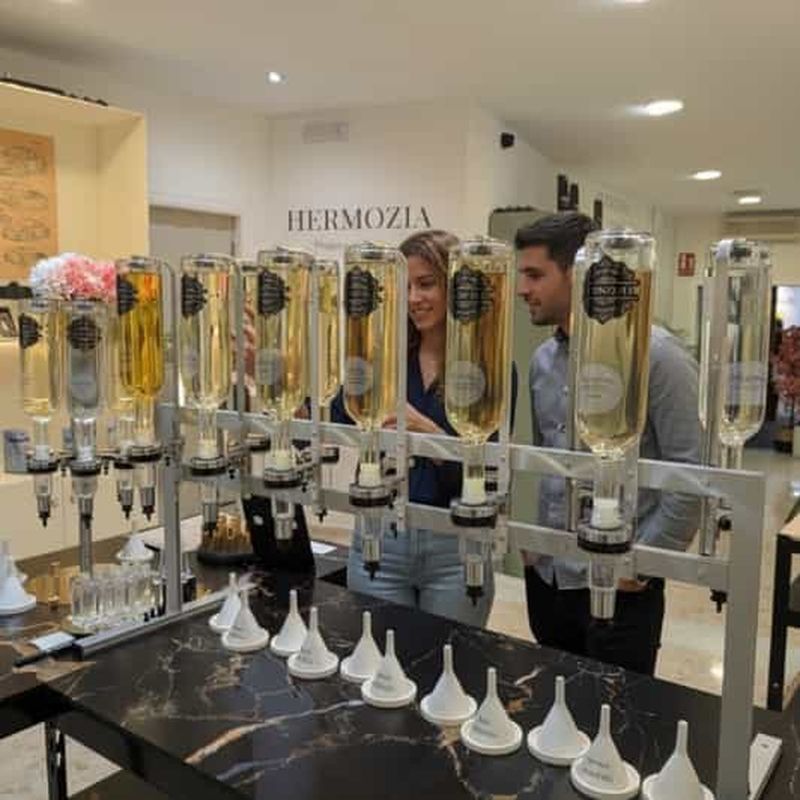 Billet Almuñécar : expérience au bar à parfum avec flacon de 50 ml