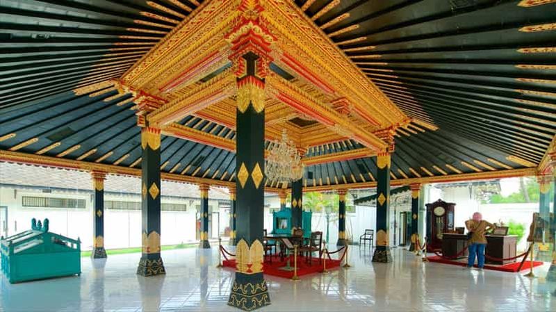 Billet Visite à pied de Kraton et Taman Sari, avec atelier batik en option