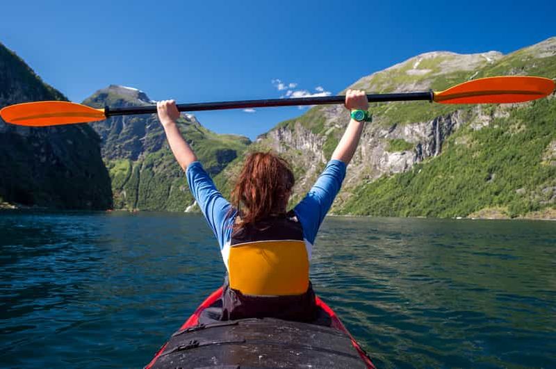 Billet Geiranger : Visite guidée en kayak dans le fjord de Geiranger
