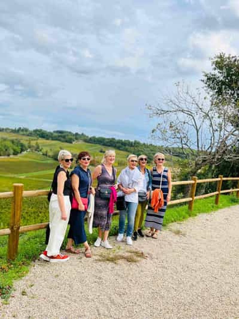 Billet Visite de groupe : Visite à pied de Saint Emilion+Dégustation de vin dans une grotte