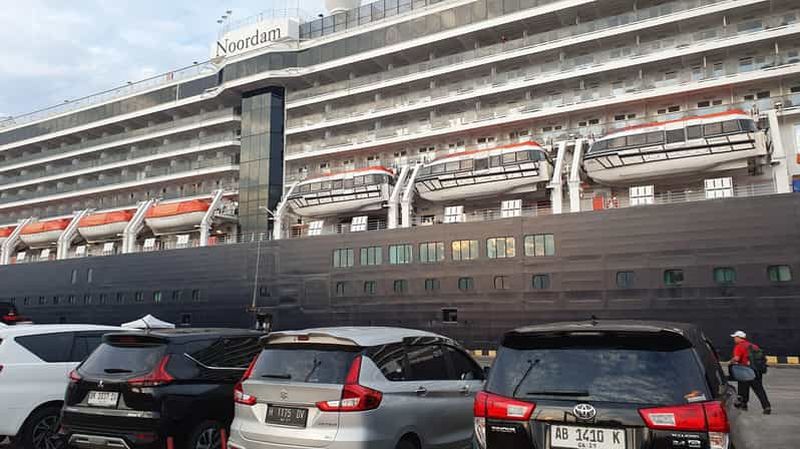 Billet Semarang : visite du temple de Borobudur depuis le bateau de croisière (8 heures)
