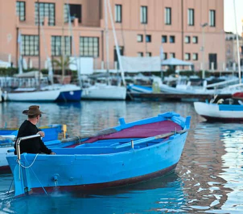 Billet Bari : Excursion privée en bateau sur « Gozzovigliando », bateau de pêcheurs