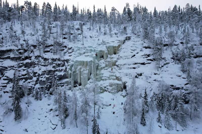Billet Rovaniemi : excursion au canyon de Korouoma et aux chutes d'eau gelées