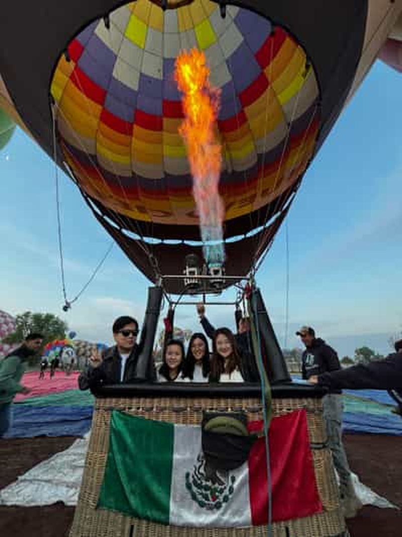 Billet Vol en montgolfière au-dessus de Teotihuacán depuis Mexico