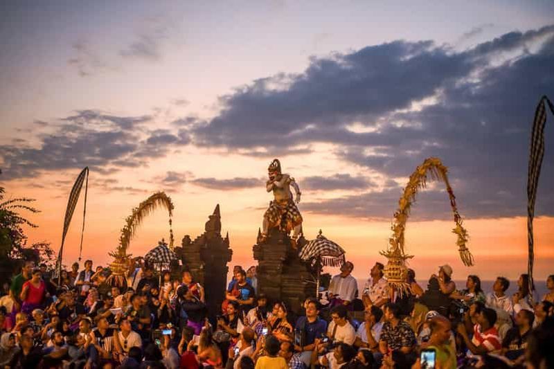 Billet Bali : billet d'entrée pour la danse du feu Kecak et le temple d'Uluwatu