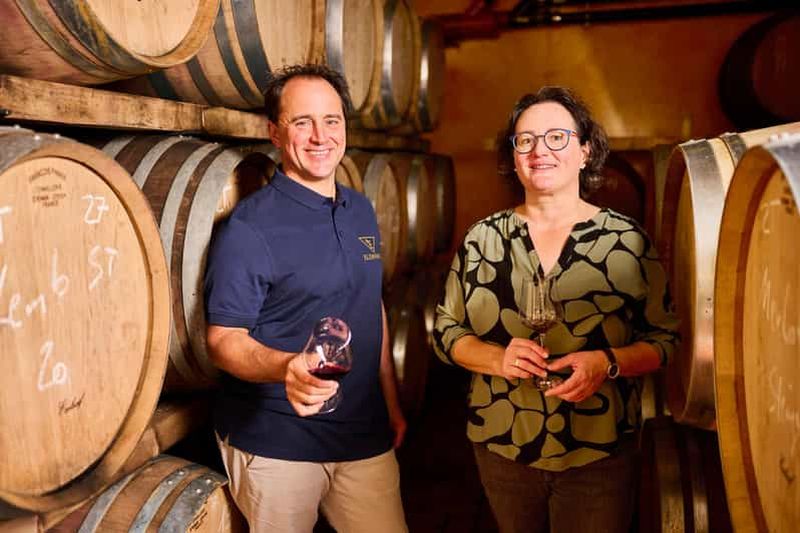 Billet Ville viticole : dégustation de 6 vins avec pain, eau + remise sur votre vin préféré