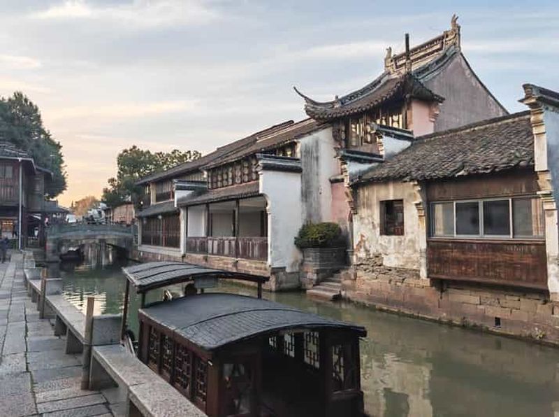 Billet Hangzhou : excursion privée d'une journée à Wuzhen et Xitang avec prise en charge