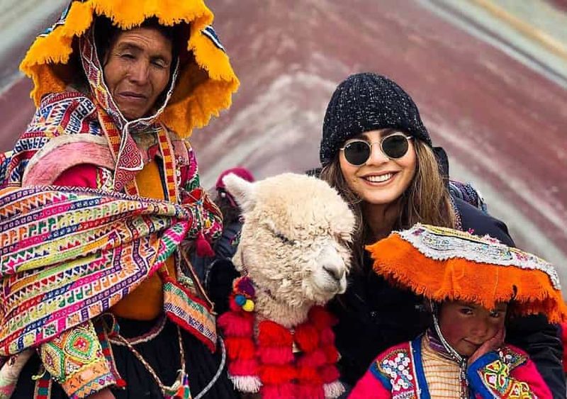 Billet Cuzco : excursion d'une journée complète à la montagne Vinicunca et à la vallée Rouge