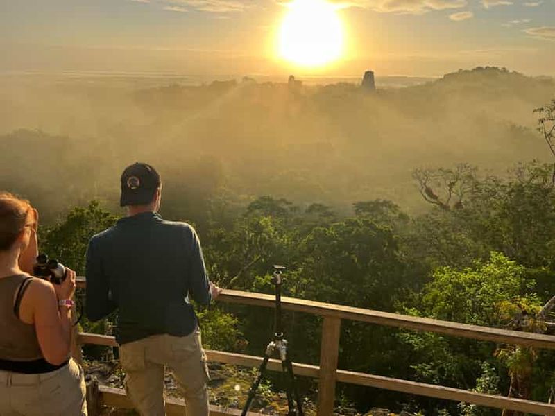 Billet Lever de soleil à Tikal, visite archéologique et observation de la faune et de la flore