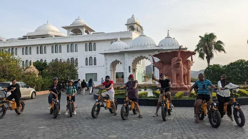 Billet Courte excursion à vélo électrique ou à vélo : les sentiers paisibles d'Udaipur