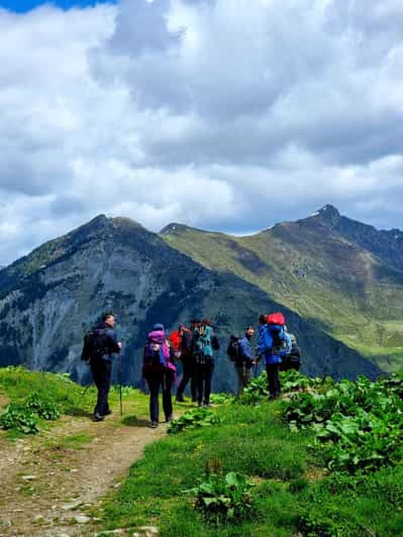 Billet Ferizaj : randonnées guidées en montagne et aventures via ferrata