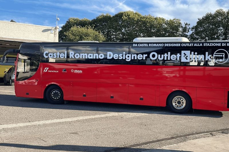 Billet Aéroport de Ciampino : Train + billet d'autobus pour Castel Romano Outlet