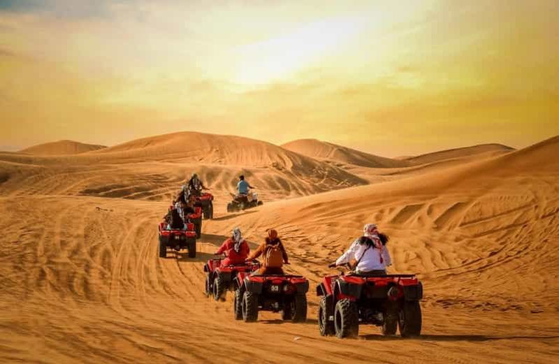 Billet Doha : quad, rallye dans les dunes, balade à dos de chameau et visite de la mer intérieure