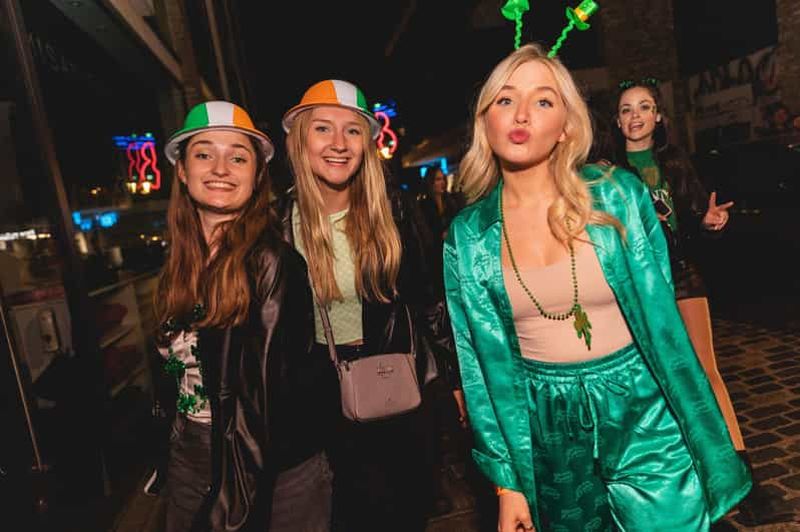Billet Londres : tournée des bars pour la Saint-Patrick