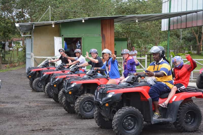 Billet La Fortuna : canyoning et quad avec déjeuner et transfert